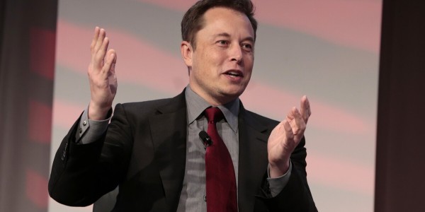 马斯克盛赞中国工人勤奋，称中国会出现一些非常强大的公司