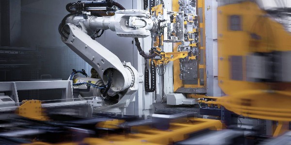 2023年第一季度工业机器人产量103691套
